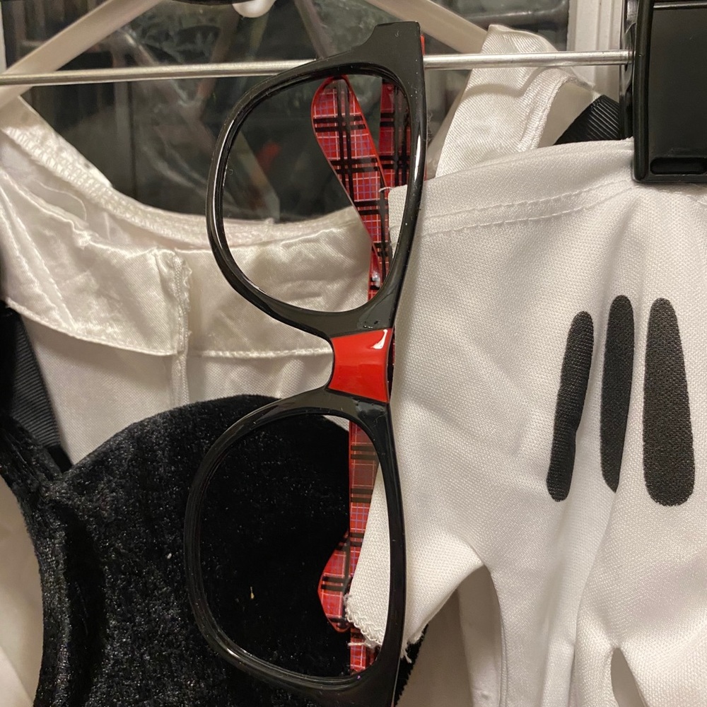 Minnie Mouse costume- Nerd Minnie size 10-12 - Picture 10 of 13